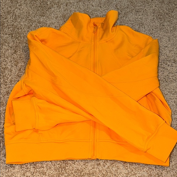 Mango dream luxtreme jacket- size 6! - Picture 4 of 9